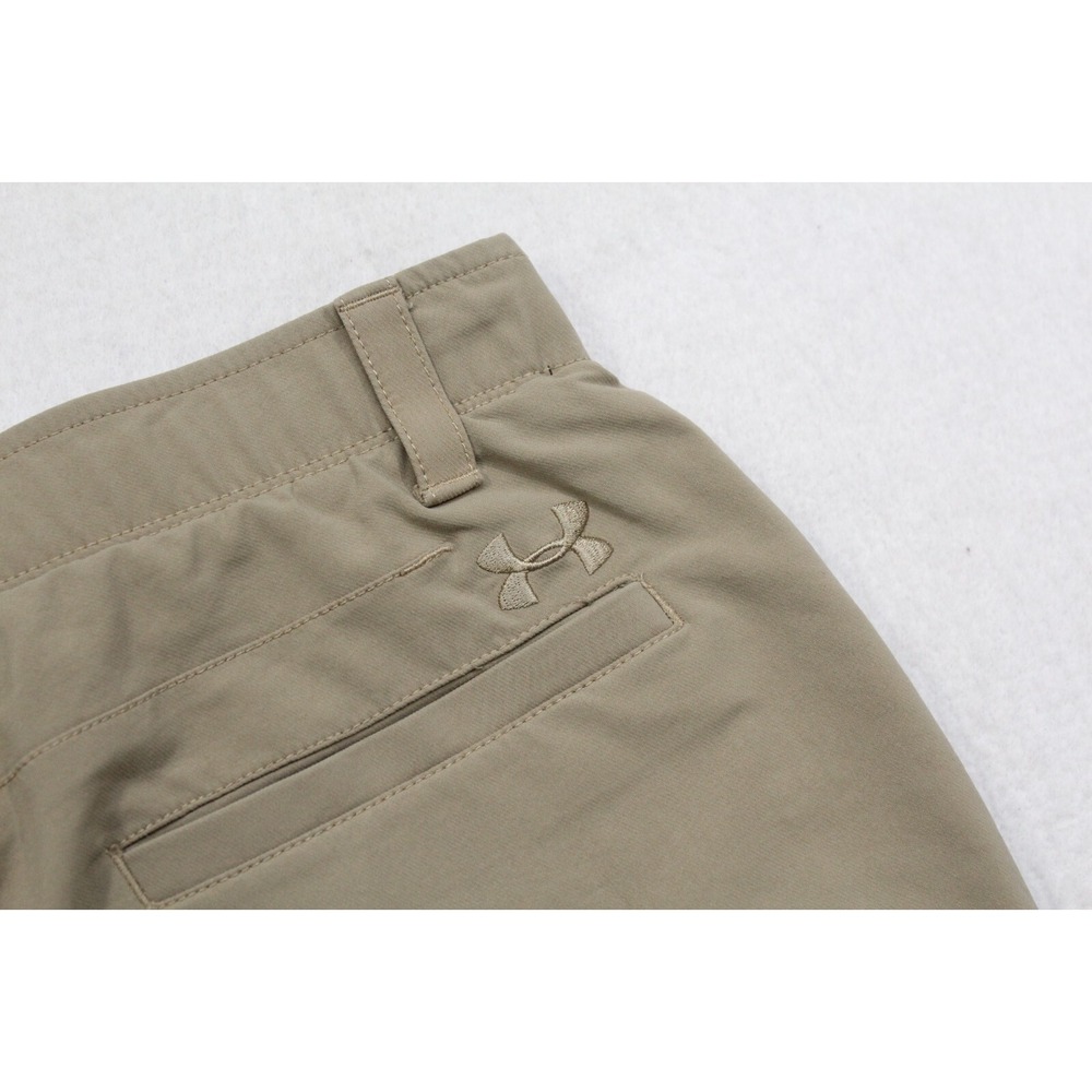 Under Armour Golf Shorts Beige HeatGear Nylon Stretch Flat Front Mens 32 x 11"